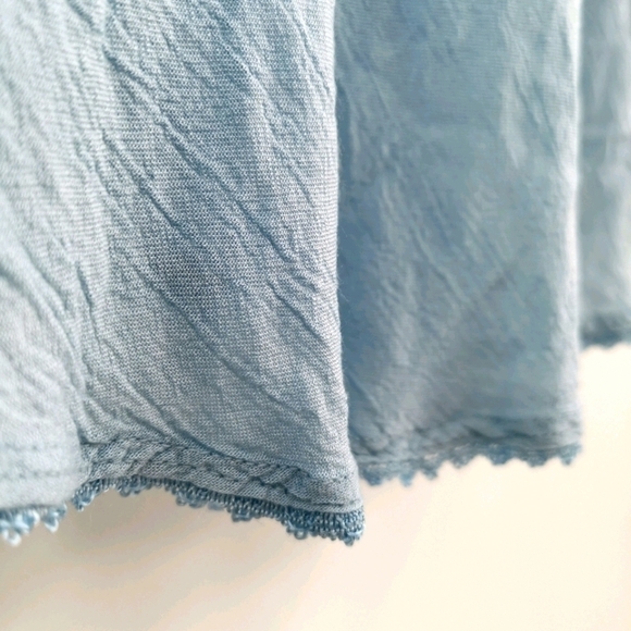 Noelle Women's One Size Blue Embroidered Tank Top - Picture 8 of 13